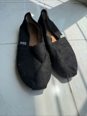 Toms Black Slip-On Canvas Flats